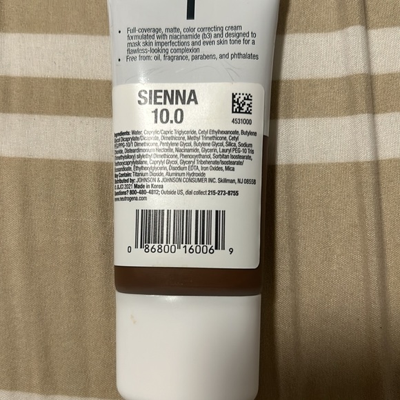 New Neutrogena flawless matte CC cream clear coverage niacinamide (b3) Sienna - Picture 2 of 2